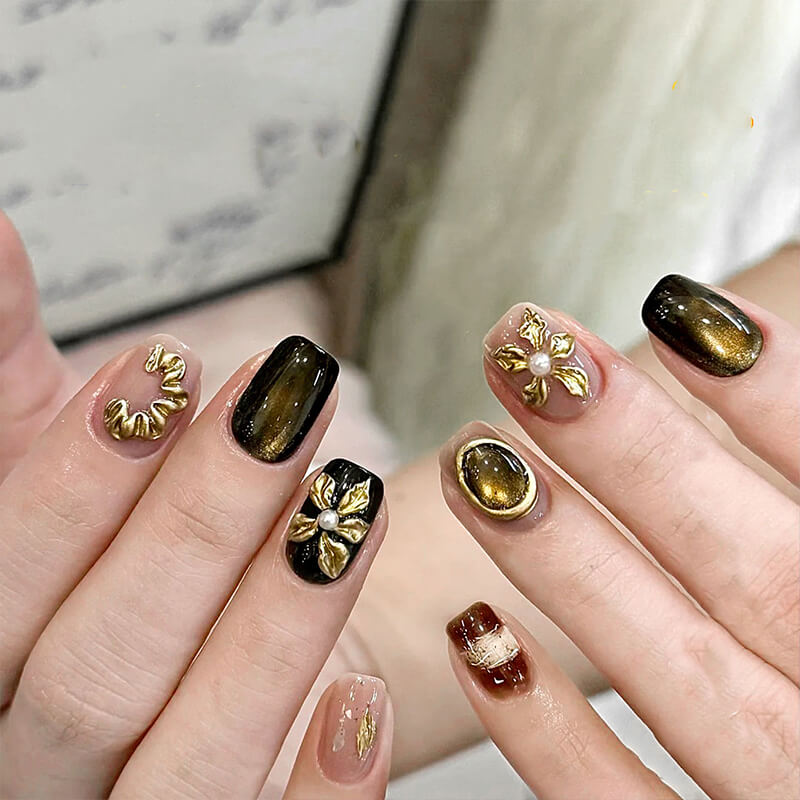 Quick-Dry Metallic Blooming Liquid – Gold, Silver & Copper Nail Ink