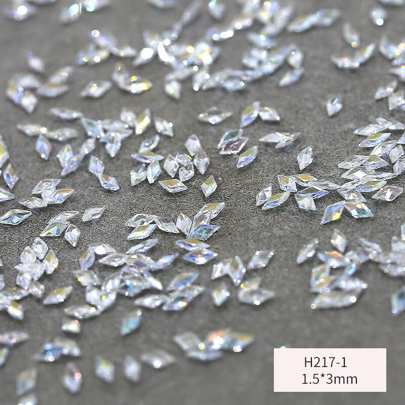 100 pcs Rhombic Zircon Nail Art Decals